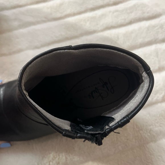 Black Booties - Picture 7 of 11